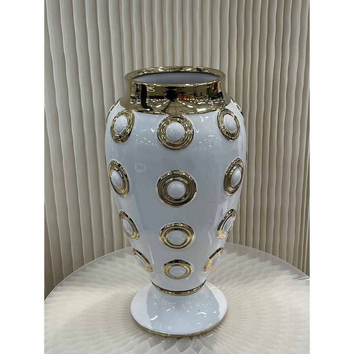 Witgouden grote vaas met 4 cirkels H46cm (CV11617-17WIT)
