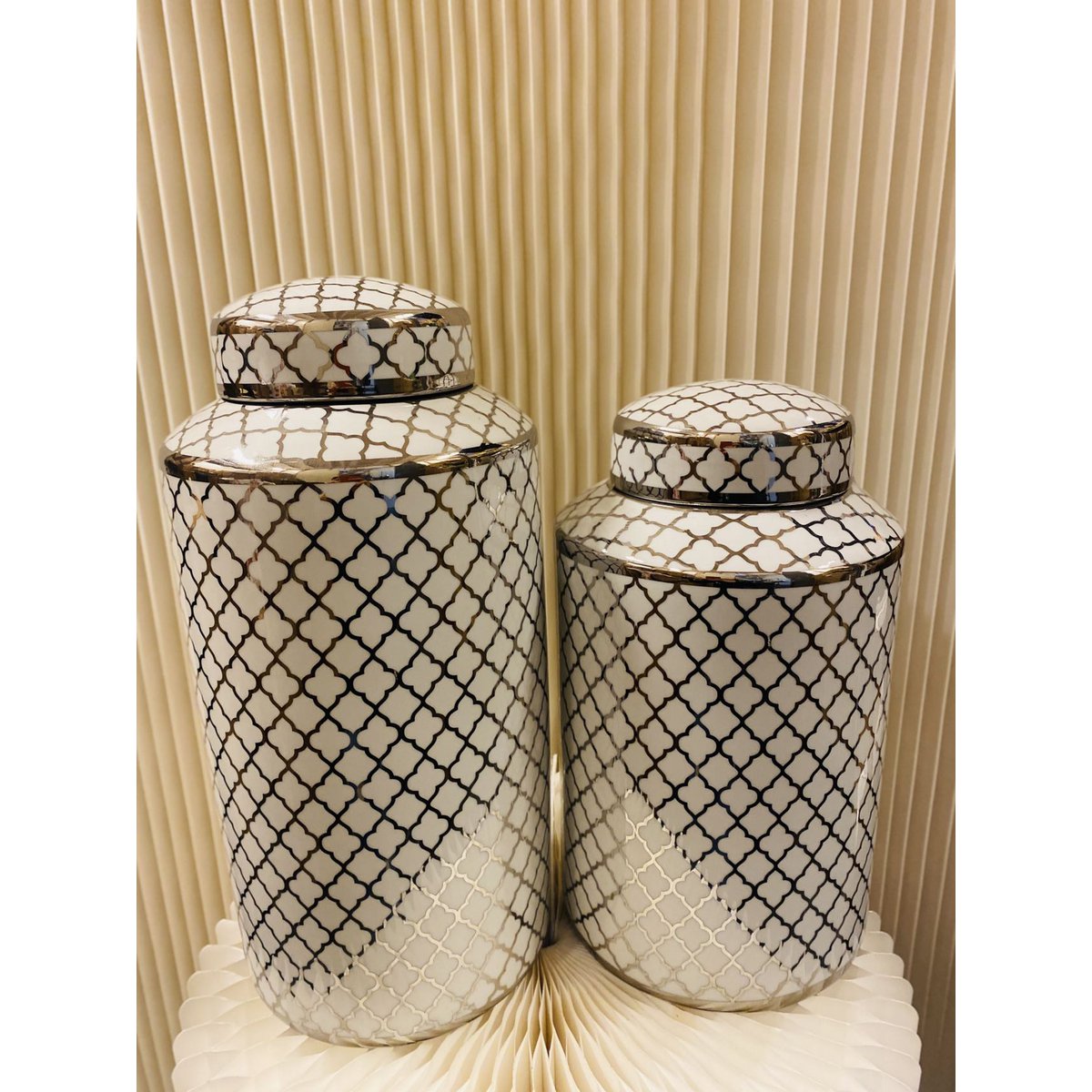 Keramieken pot wit goud (klein formaat: H*30 B*15)